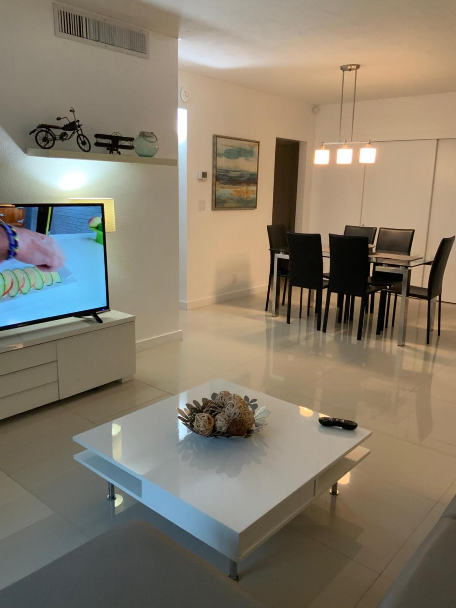 Lovely Beach Apartment By Miami Te Espera- Hollywood 5U Bagian luar foto